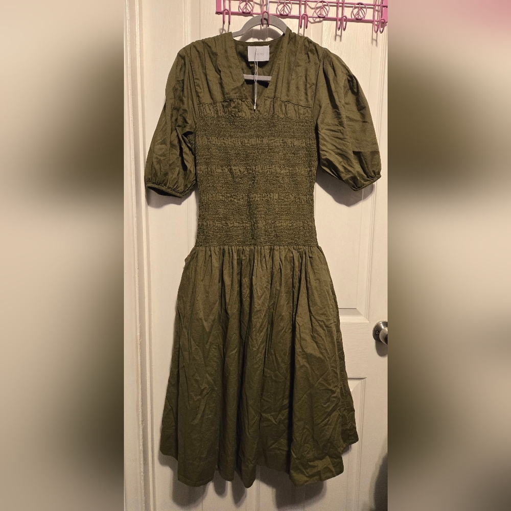 NWOT Merlette Martha Puff Sleeve Ruched Midi Grass Dress Size Small Color Green